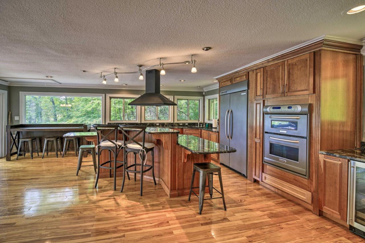 Inviting Family Abode With Dock On Norris Lake! Caryville Bagian luar foto