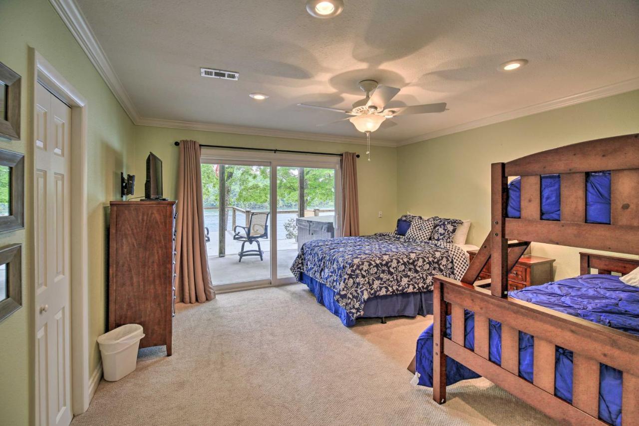 Inviting Family Abode With Dock On Norris Lake! Caryville Bagian luar foto